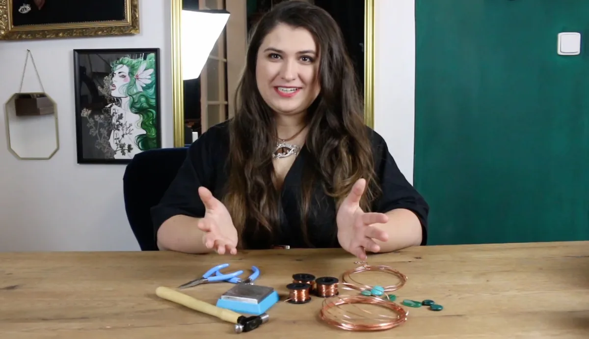Anna Monsterance: Moderní drátování pro začátečníky (recenze + videa zdarma)