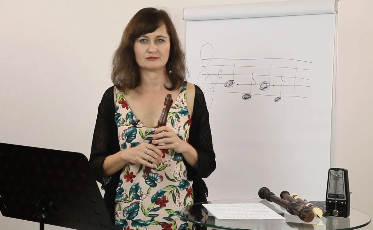 Začátky hry na zobcovou flétnu v online kurzu od Daniely Vránové