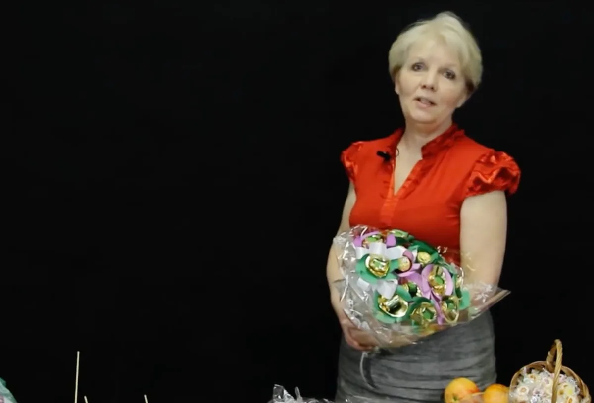Marie Mužíková: Jedlé kytice (recenze + 4 videa zdarma)