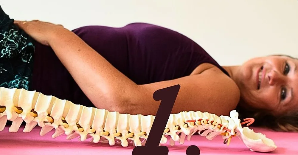 Pilates na záda, ukázka cvičení z kurzu Jolany Novotné