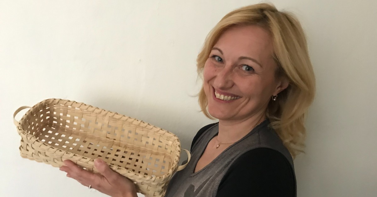 Karla Hátleová: Pletení z pedigu, košík dlouhánek (recenze kurzu)