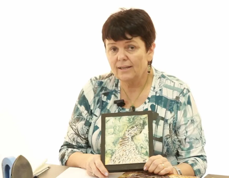 Enkaustika, ukázka malby horkým voskem z online kurzu Jany Školaudyové