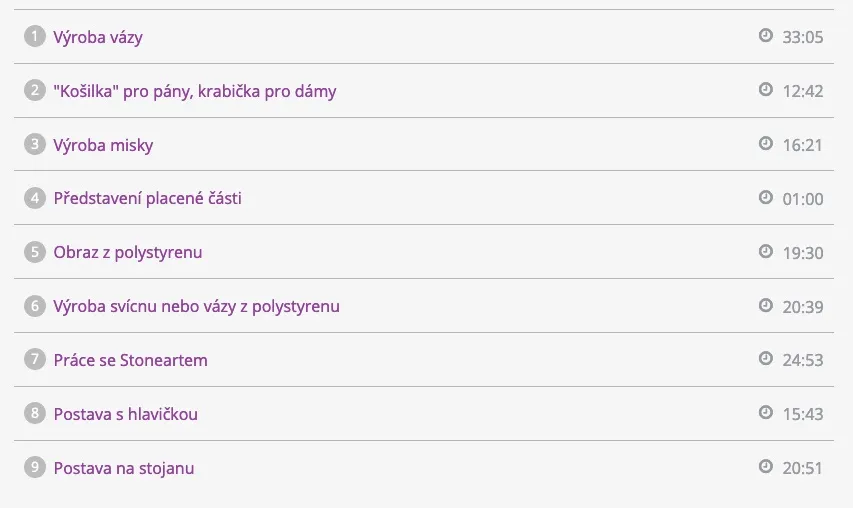 Materiál a pomůcky připravené na tvoření z Powertexu