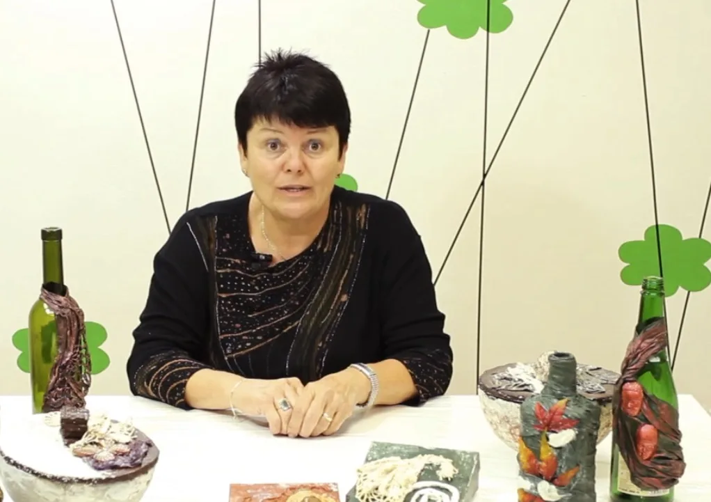 Jana Školaudyová: Powertex (recenze + videa zdarma)